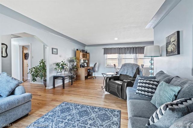 14741 Dasher Avenue, Allen Park, MI 48101
