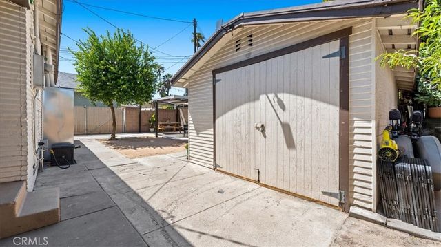 156 W Wabash, San Bernardino, CA 92405