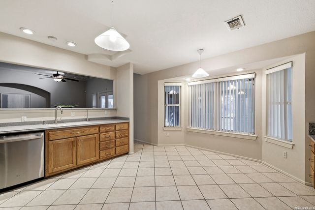 11421 Ware Seguin, Schertz, TX 78154