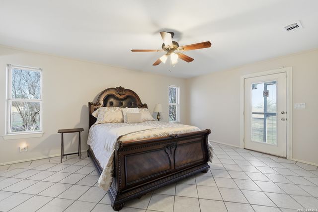 11421 Ware Seguin, Schertz, TX 78154