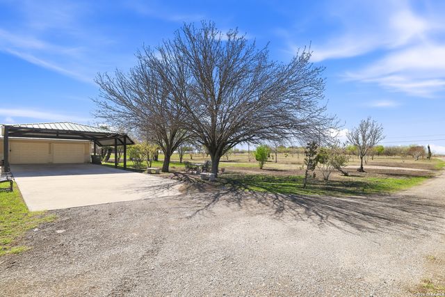 11421 Ware Seguin, Schertz, TX 78154