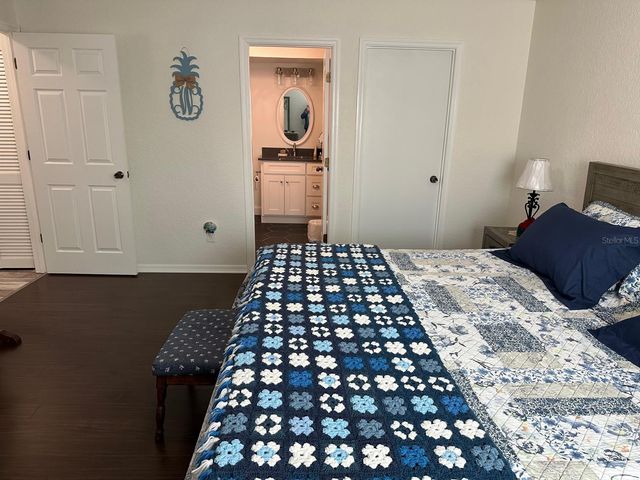 14609 LORIDAWN DRIVE 4, Seminole, FL 33776