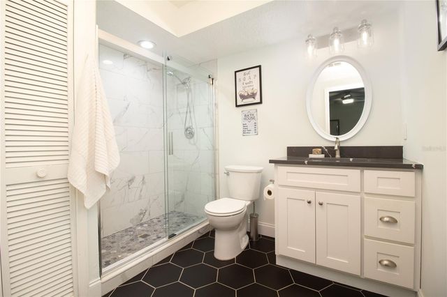 14609 LORIDAWN DRIVE 4, Seminole, FL 33776