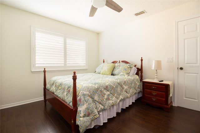 14609 LORIDAWN DRIVE 4, Seminole, FL 33776