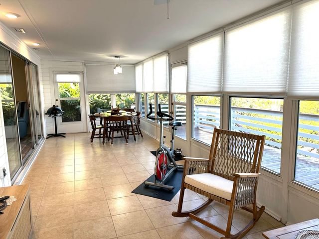 14609 LORIDAWN DRIVE 4, Seminole, FL 33776