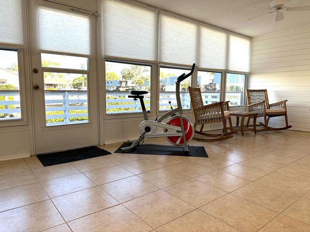 14609 LORIDAWN DRIVE 4, Seminole, FL 33776