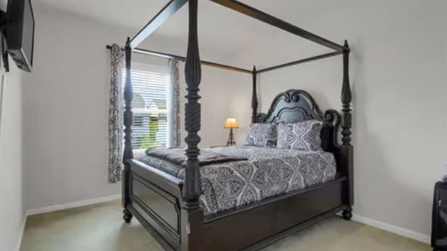 1563 Dover Creek Lane, Lawrenceville, GA 30045