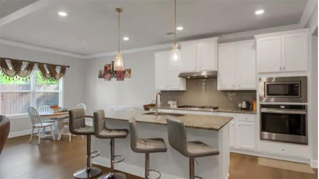 1563 Dover Creek Lane, Lawrenceville, GA 30045