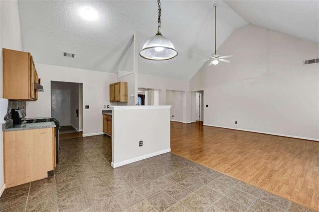 6827 Hill Creek Cove, Lithonia, GA 30058
