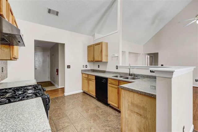 6827 Hill Creek Cove, Lithonia, GA 30058