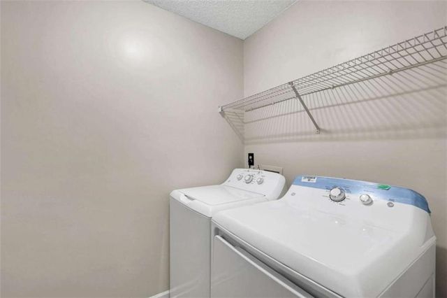 6827 Hill Creek Cove, Lithonia, GA 30058
