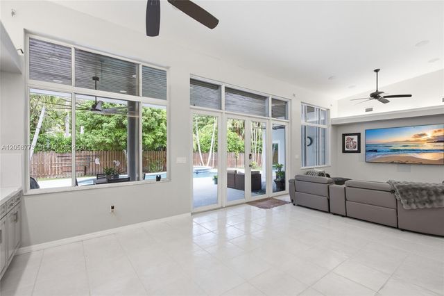 15845 SW 87th Avenue, Palmetto Bay, FL 33157