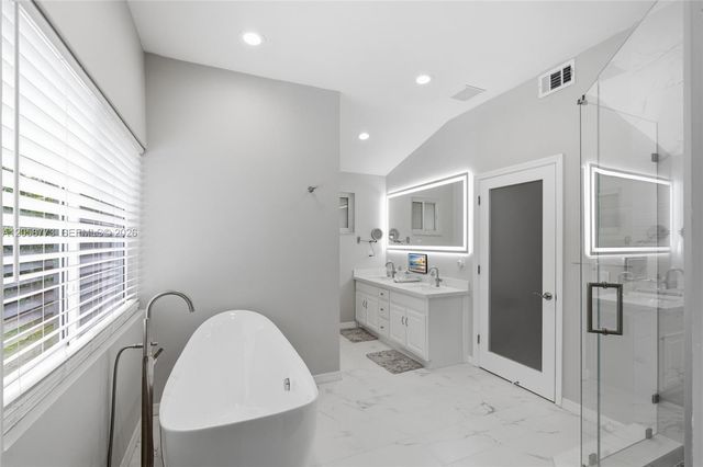 15845 SW 87th Avenue, Palmetto Bay, FL 33157