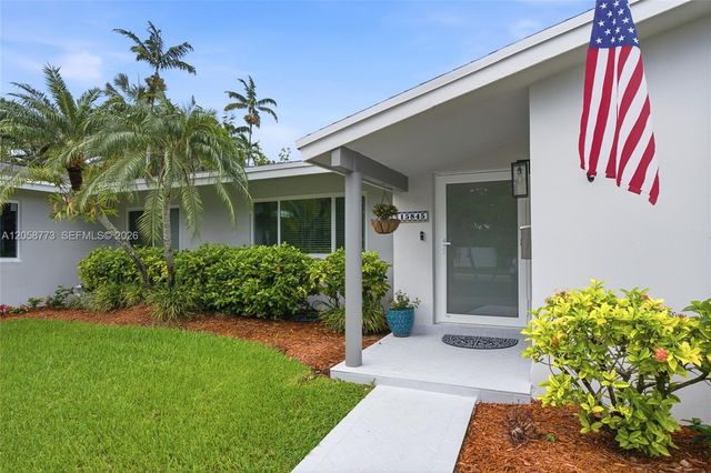 15845 SW 87th Avenue, Palmetto Bay, FL 33157
