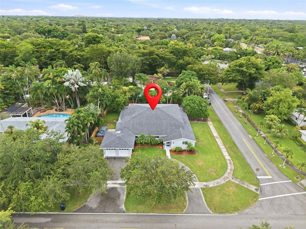 15845 SW 87th Avenue, Palmetto Bay, FL 33157