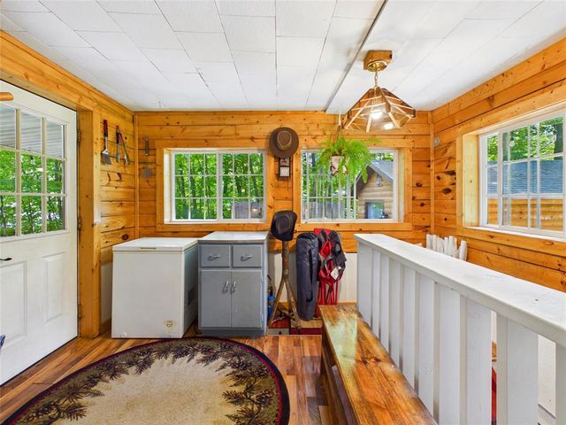 7709 Lake Avenue, Hayward, WI 54843