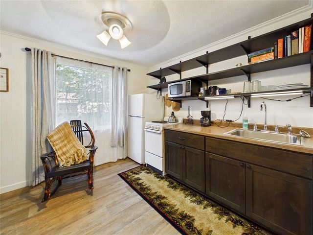 7709 Lake Avenue, Hayward, WI 54843