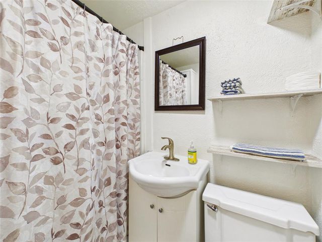 7709 Lake Avenue, Hayward, WI 54843