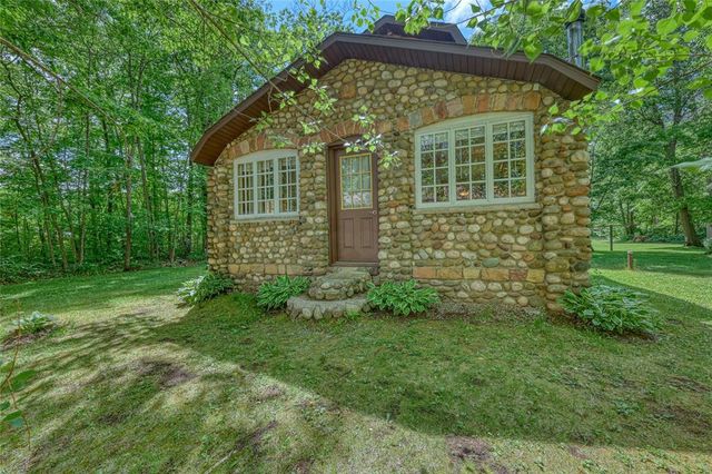 7709 Lake Avenue, Hayward, WI 54843