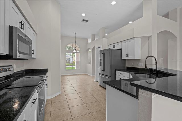 11611 JORDANS LANDING COURT, Riverview, FL 33569