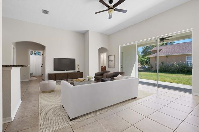 11611 JORDANS LANDING COURT, Riverview, FL 33569