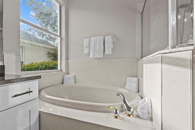 11611 JORDANS LANDING COURT, Riverview, FL 33569