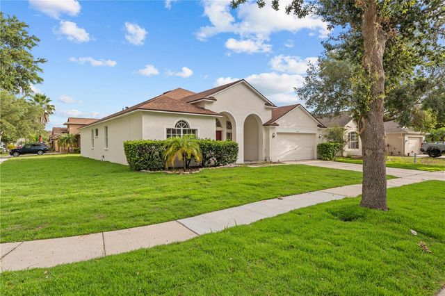 11611 JORDANS LANDING COURT, Riverview, FL 33569