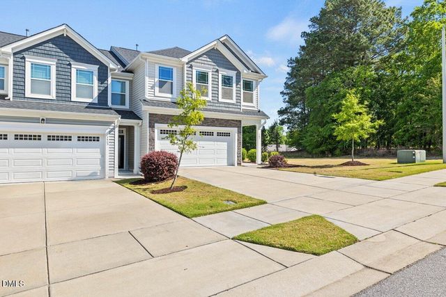 787 Amarra Drive, Fuquay Varina, NC 27526