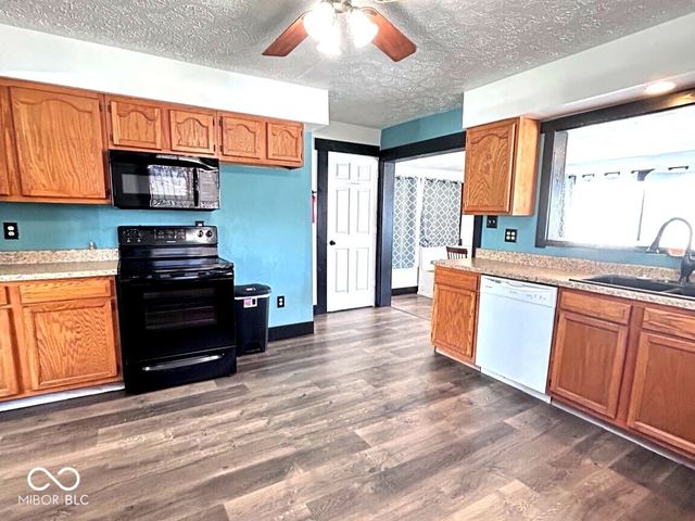 3080 E Linn Avenue, Terre Haute, IN 47805