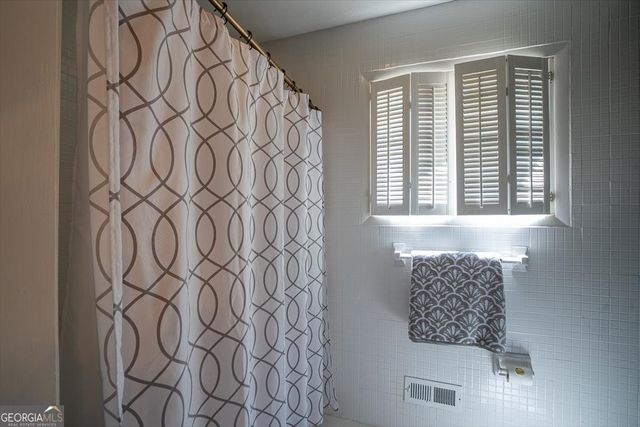 165 Tipperary Road, Athens, GA 30606