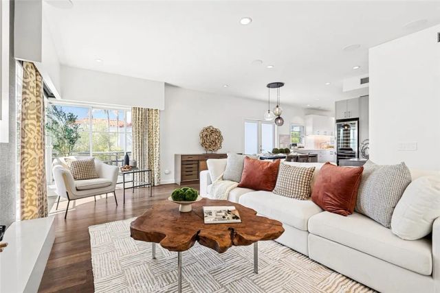 301 25th, Hermosa Beach, CA 90254