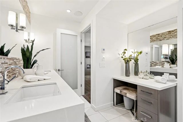 301 25th, Hermosa Beach, CA 90254
