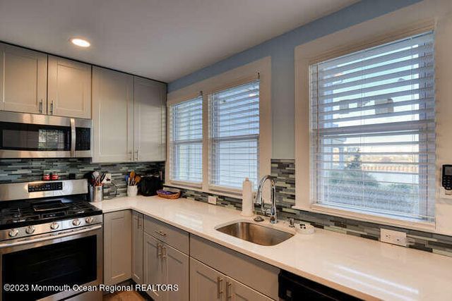 63 Asbury Avenue, Ocean Grove, NJ 07756