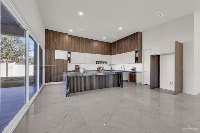 4314 S M Street, Mcallen, TX 78503