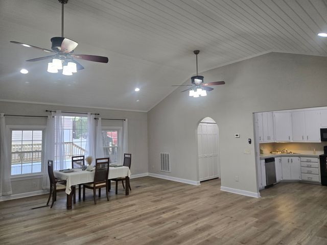 517 Porter Dr., Garden City Beach, SC 29576