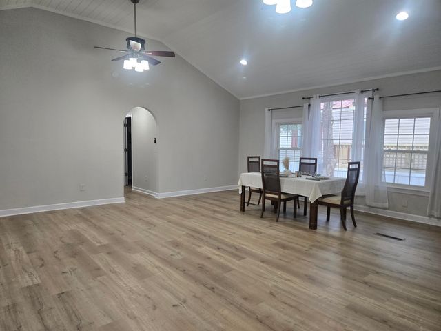 517 Porter Dr., Garden City Beach, SC 29576