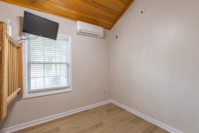 517 Porter Dr., Garden City Beach, SC 29576