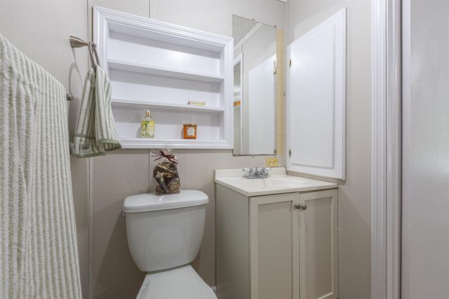 517 Porter Dr., Garden City Beach, SC 29576