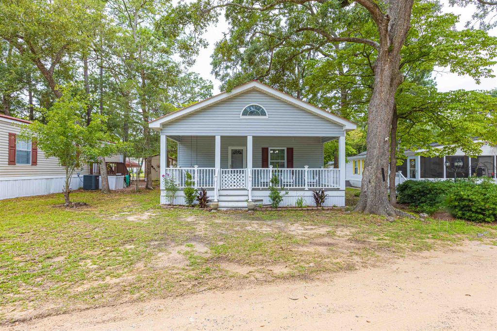 517 Porter Dr., Garden City Beach, SC 29576 — photo 2