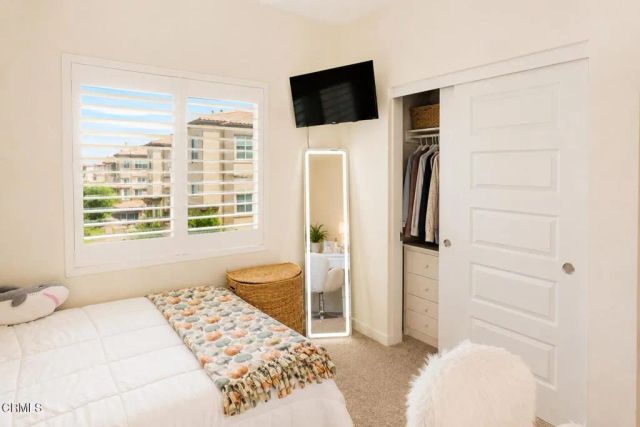 571 Via Chelsea, Camarillo, CA 93012