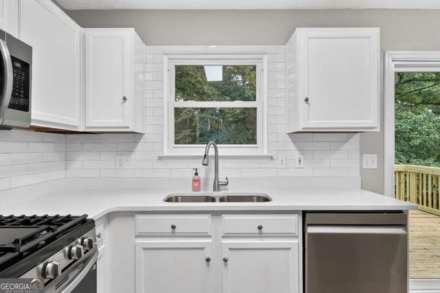 4554 Darrowby Drive, Powder Springs, GA 30127