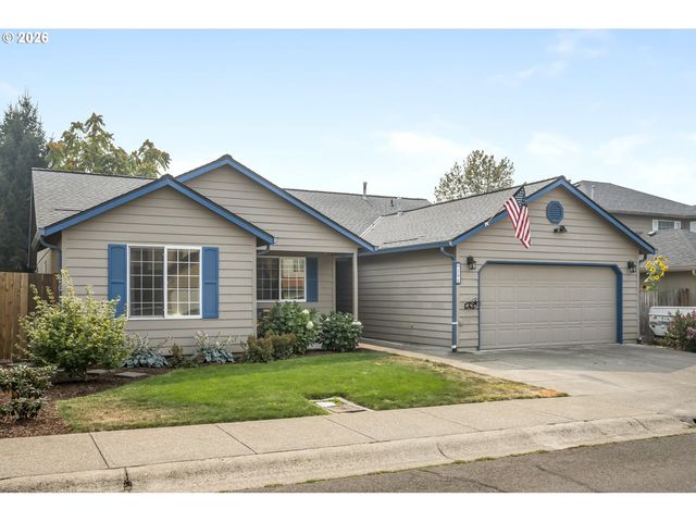 206 Hauser Ct, Molalla, OR 97038