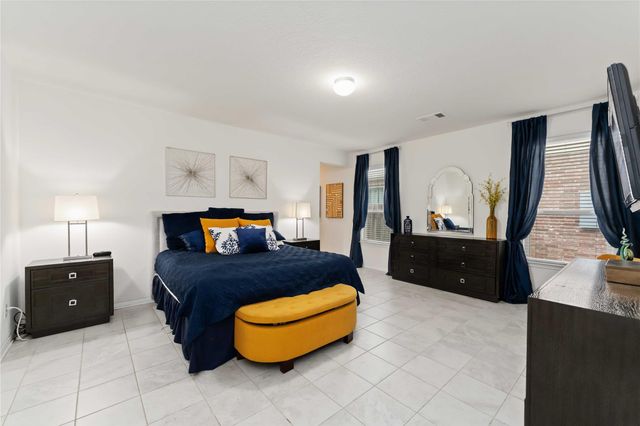 5203 Castle Discordia Street, Katy, TX 77493