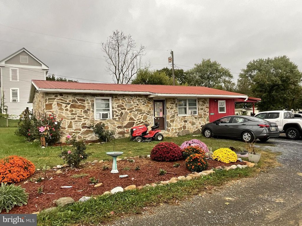 12032, 12034 12040, 12030 OLD ROUTE SIXTEEN, Waynesboro, PA 17268