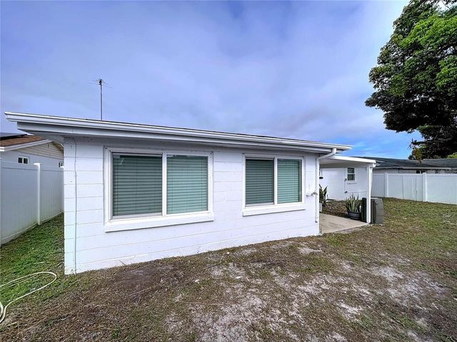 6142 9TH AVENUE, New Port Richey, FL 34653