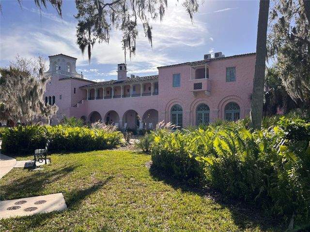 6142 9TH AVENUE, New Port Richey, FL 34653