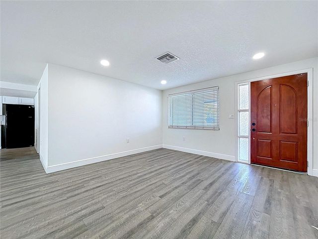 6142 9TH AVENUE, New Port Richey, FL 34653