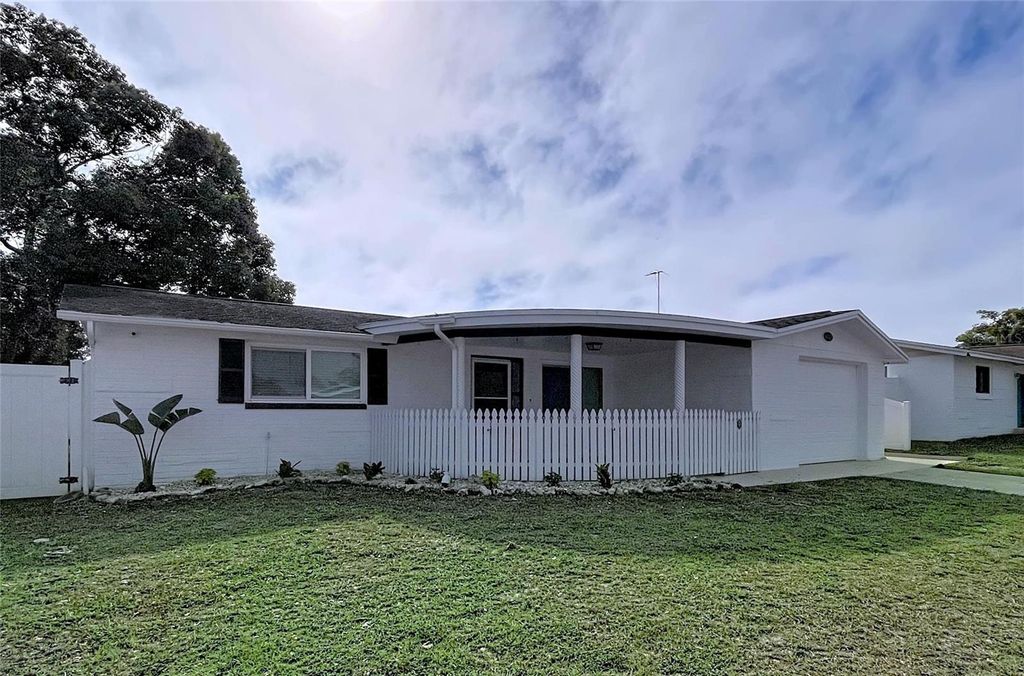 6142 9TH AVENUE, New Port Richey, FL 34653