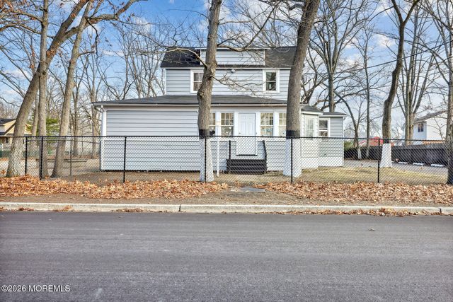 110 Charles Street, Old Bridge, NJ 08857