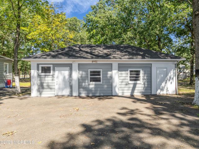 110 Charles Street, Old Bridge, NJ 08857